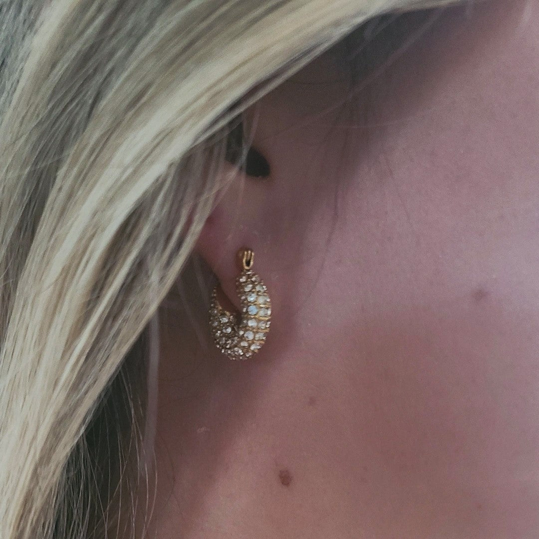 gold pleated earings