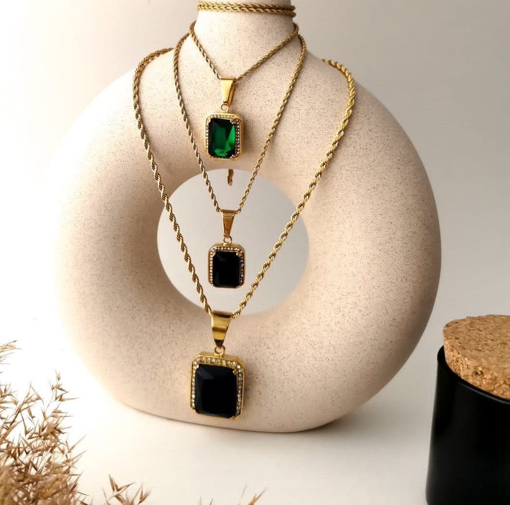 Gold plated necklaces with pendant